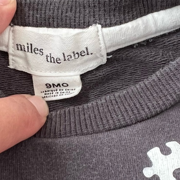 🆕 miles the label dark grey sweatshirt with puzzle piece print - Picture 2 of 7